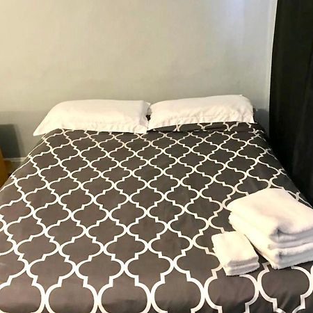 Oui On Ludlow - Entire House And Private Rooms In University City Philadelphia Luaran gambar