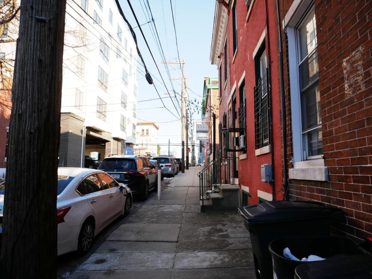 Oui On Ludlow - Entire House And Private Rooms In University City Philadelphia Luaran gambar