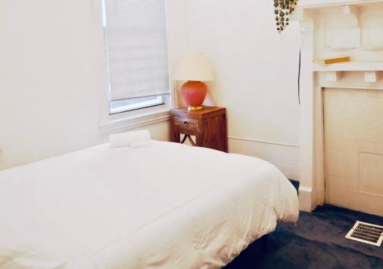 Oui On Ludlow - Entire House And Private Rooms In University City Philadelphia Luaran gambar