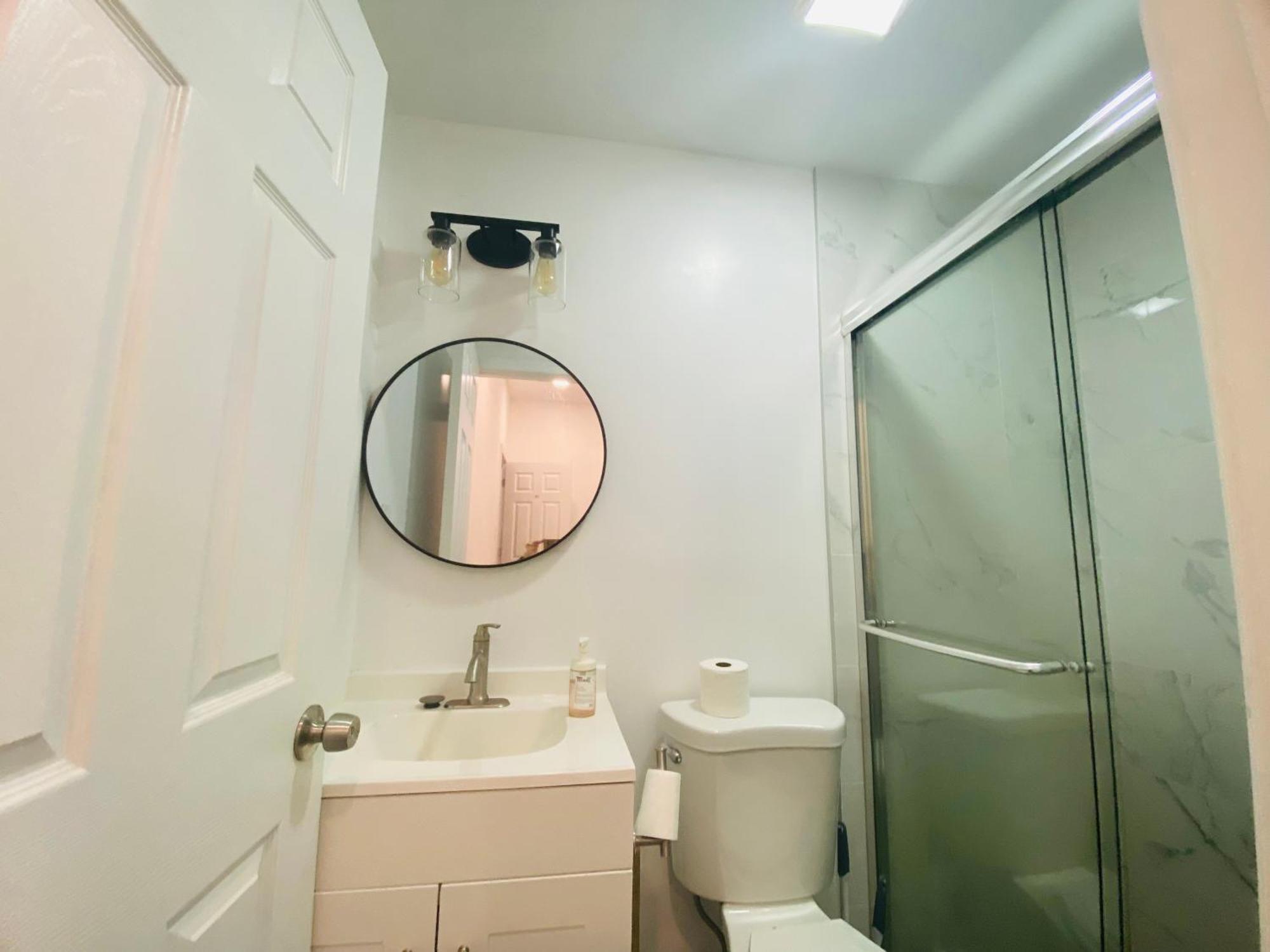 Oui On Ludlow - Entire House And Private Rooms In University City Philadelphia Luaran gambar